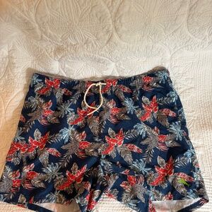 Tommy Bahama Hawaiian print size 2 XL men's swim trunks NWOT